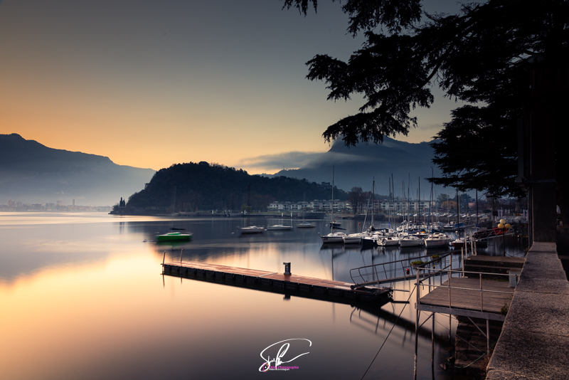photo lever de soleil sur le lac de come