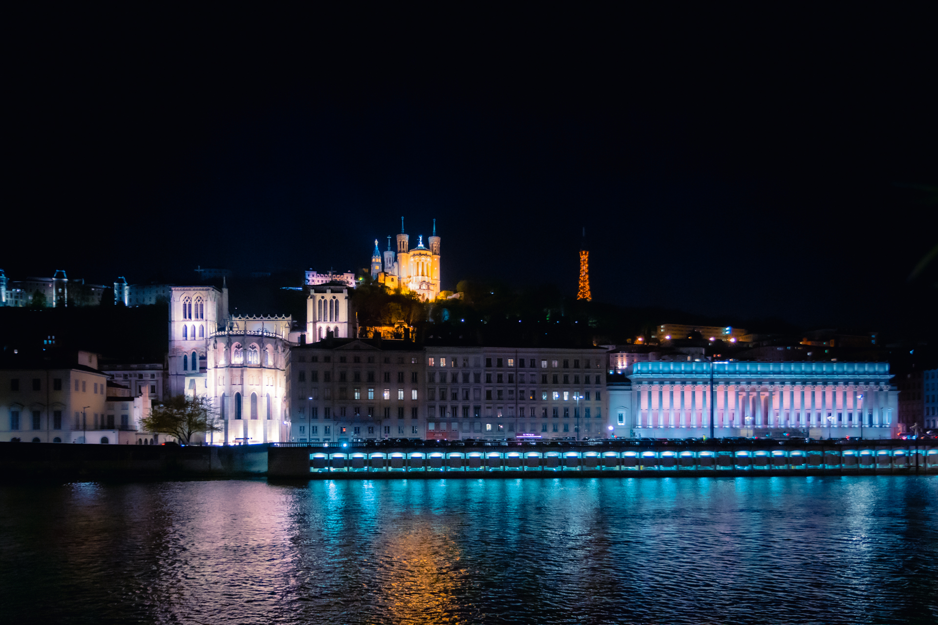 Photo de lyon de nuit